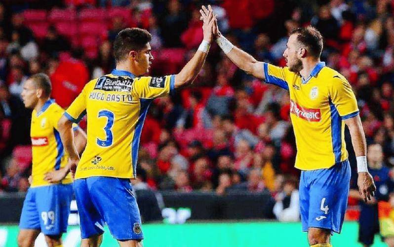 包含转会期葡超传出新动向，里昂战术微调，管理层表态——赛场秩序良好，医务组通报恢复的词条