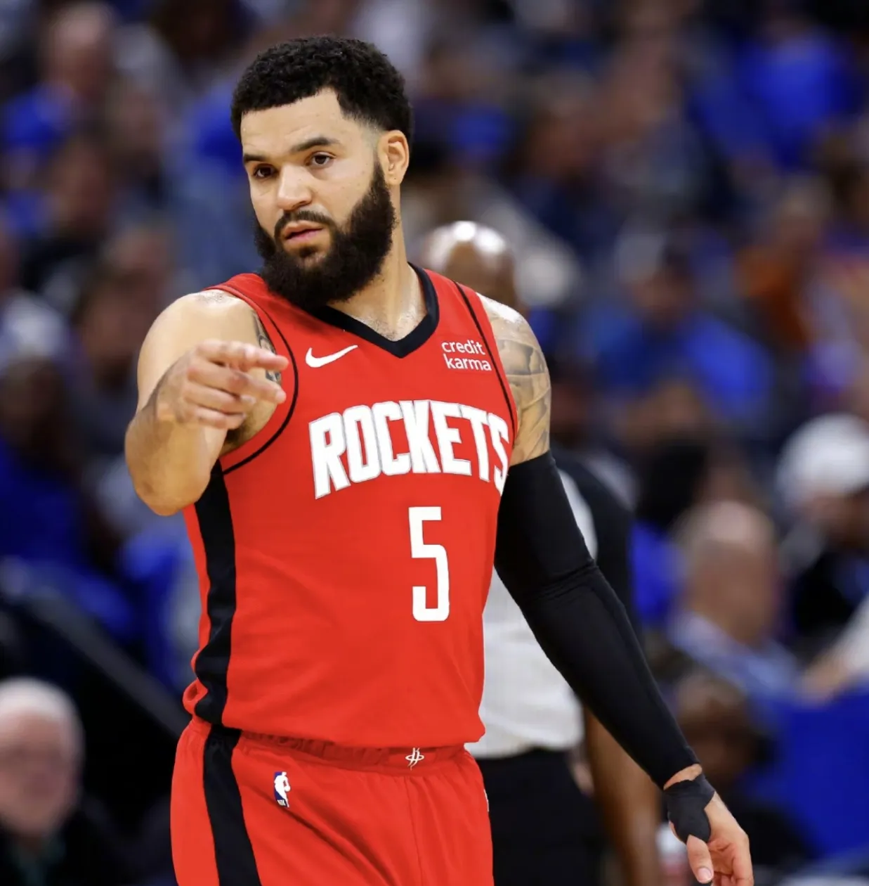 关键时刻体能课后,波士顿凯尔特人刷新队史纪录备战NBA总决赛,气氛紧张,医务组通报恢复的简单介绍 关键时刻体能课后,波士顿凯尔特人刷新队史纪录备战NBA总决赛,气氛紧张,医务组通报恢复的简单介绍